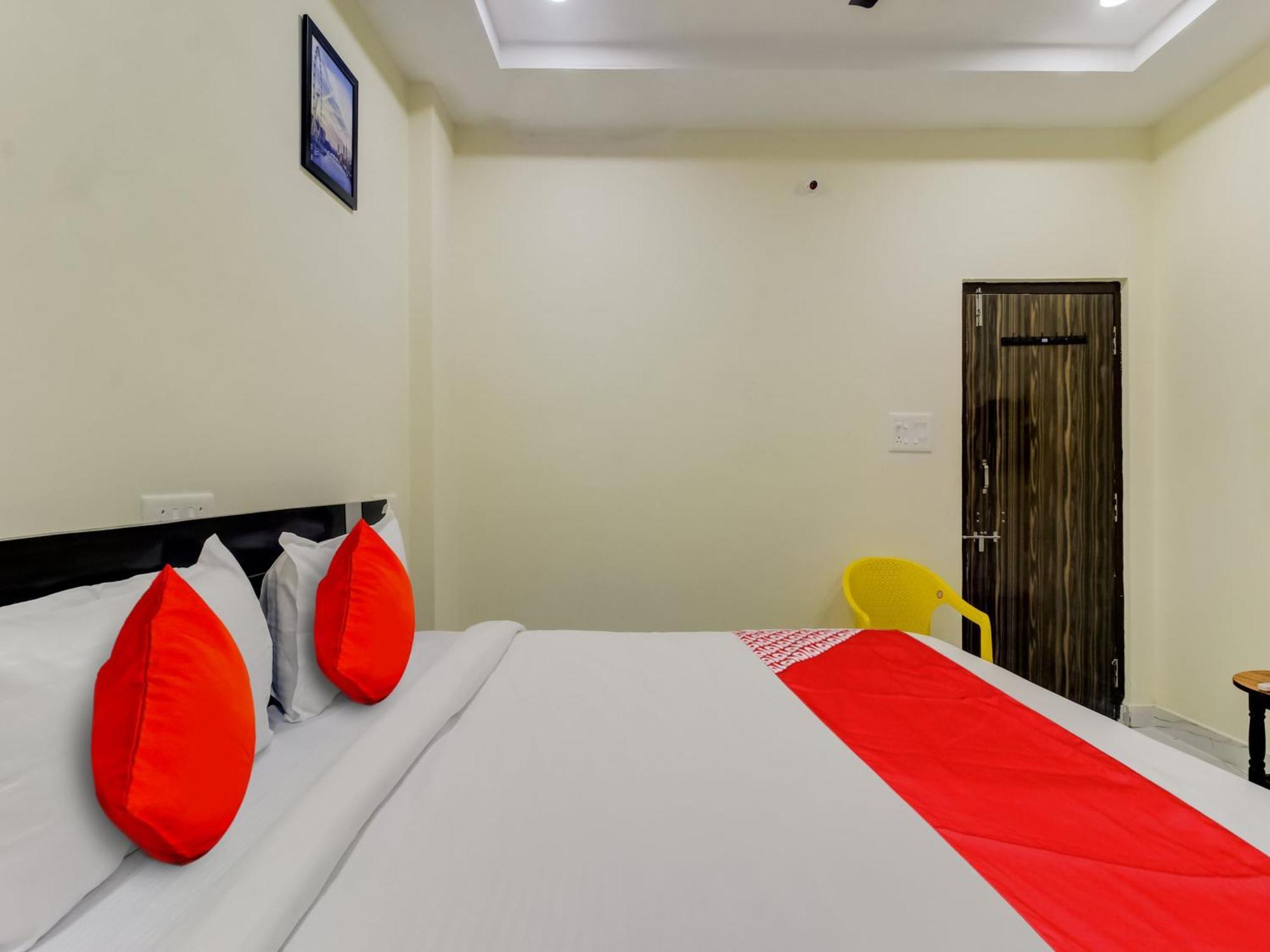 Super Hotel O Sri Nirvana Pride Ibrahimpatan Extérieur photo