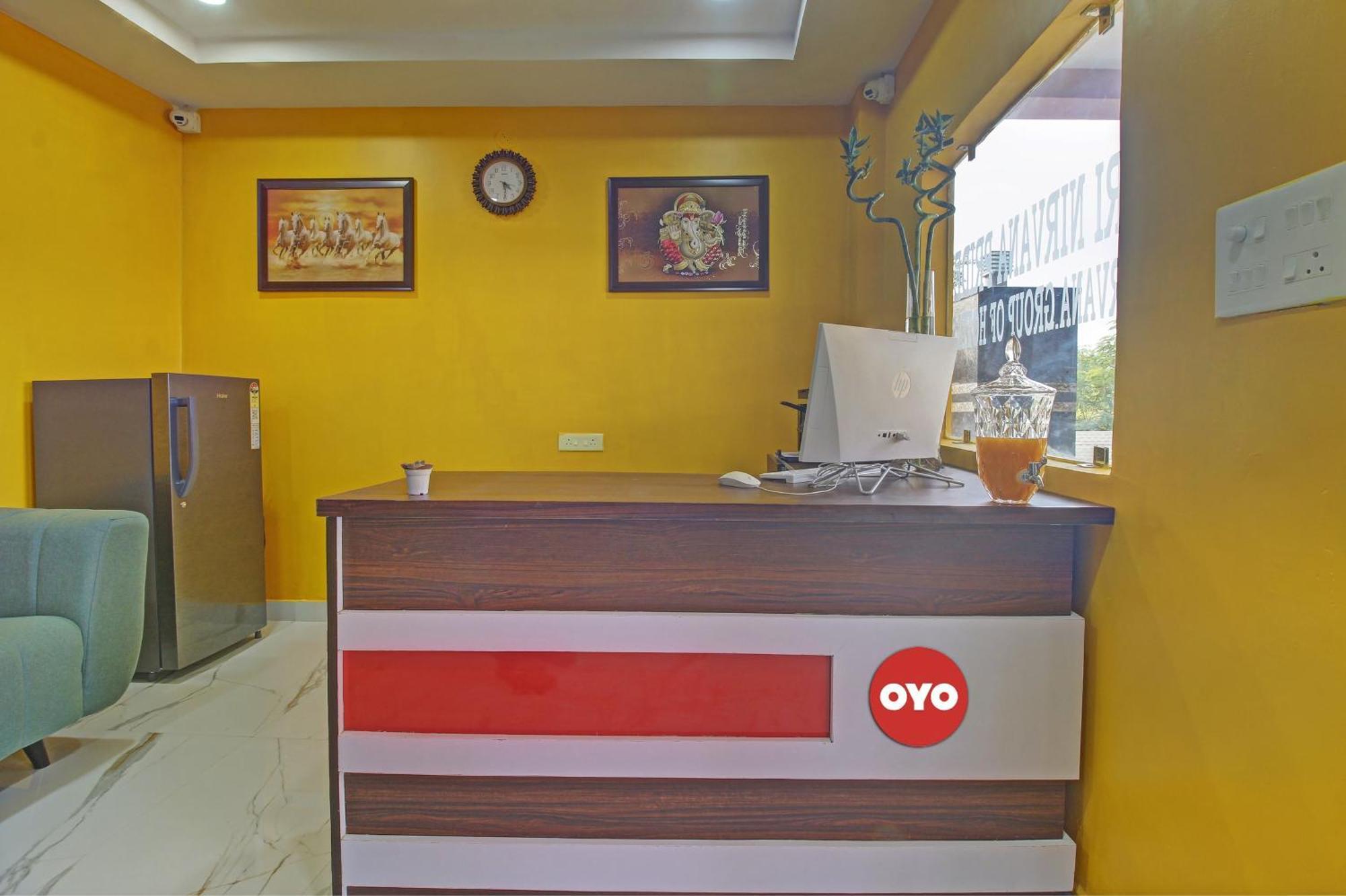 Super Hotel O Sri Nirvana Pride Ibrahimpatan Extérieur photo