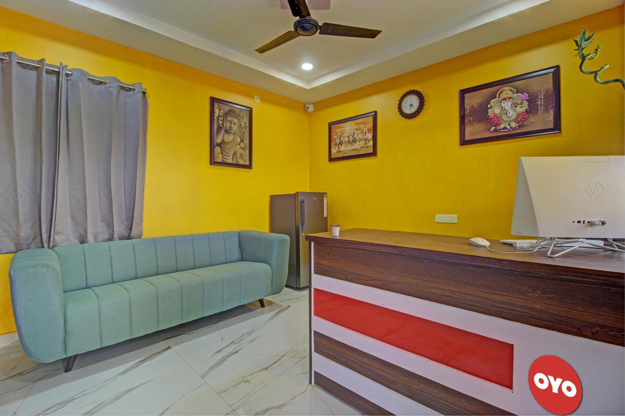 Super Hotel O Sri Nirvana Pride Ibrahimpatan Extérieur photo