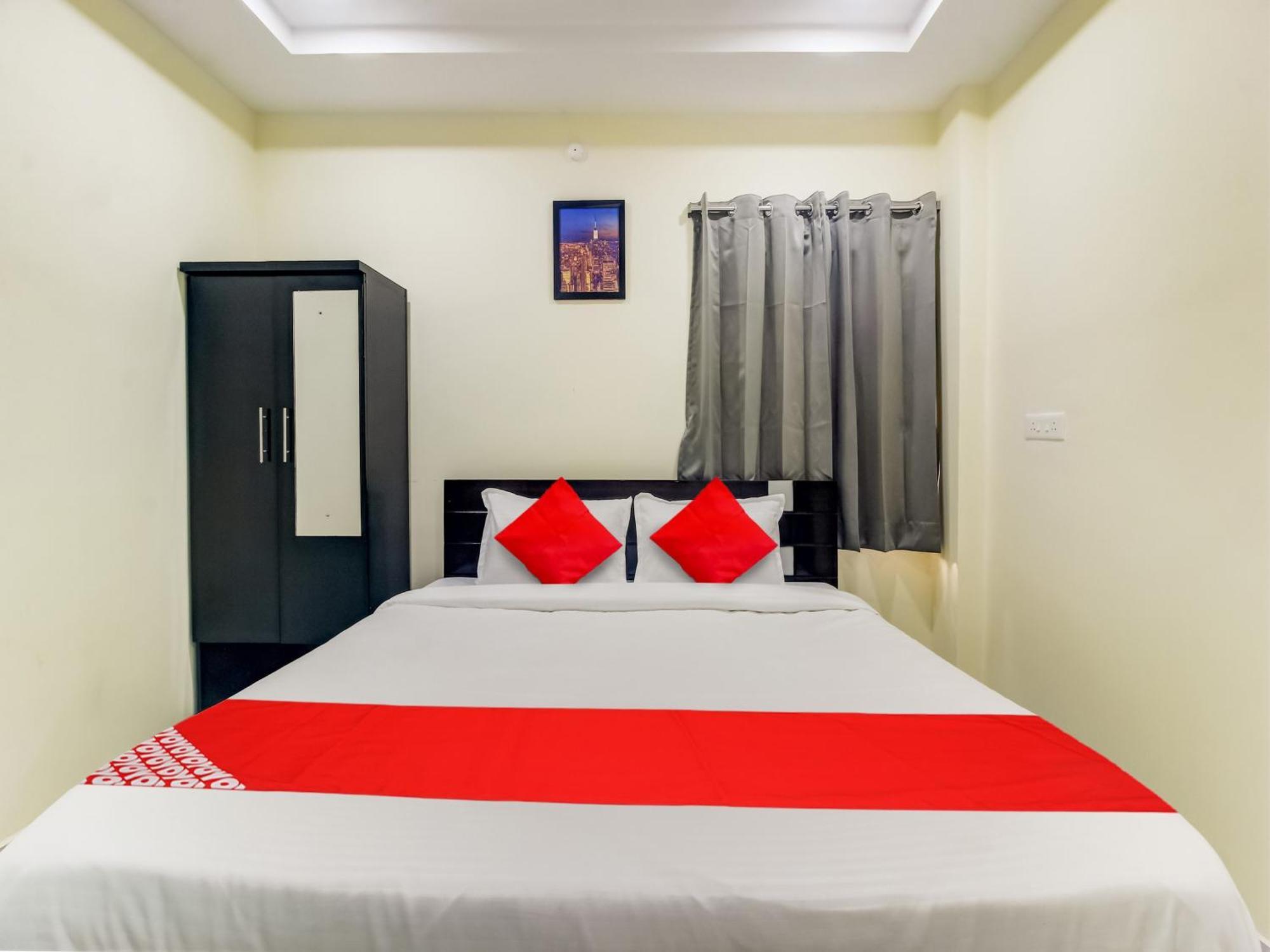 Super Hotel O Sri Nirvana Pride Ibrahimpatan Extérieur photo